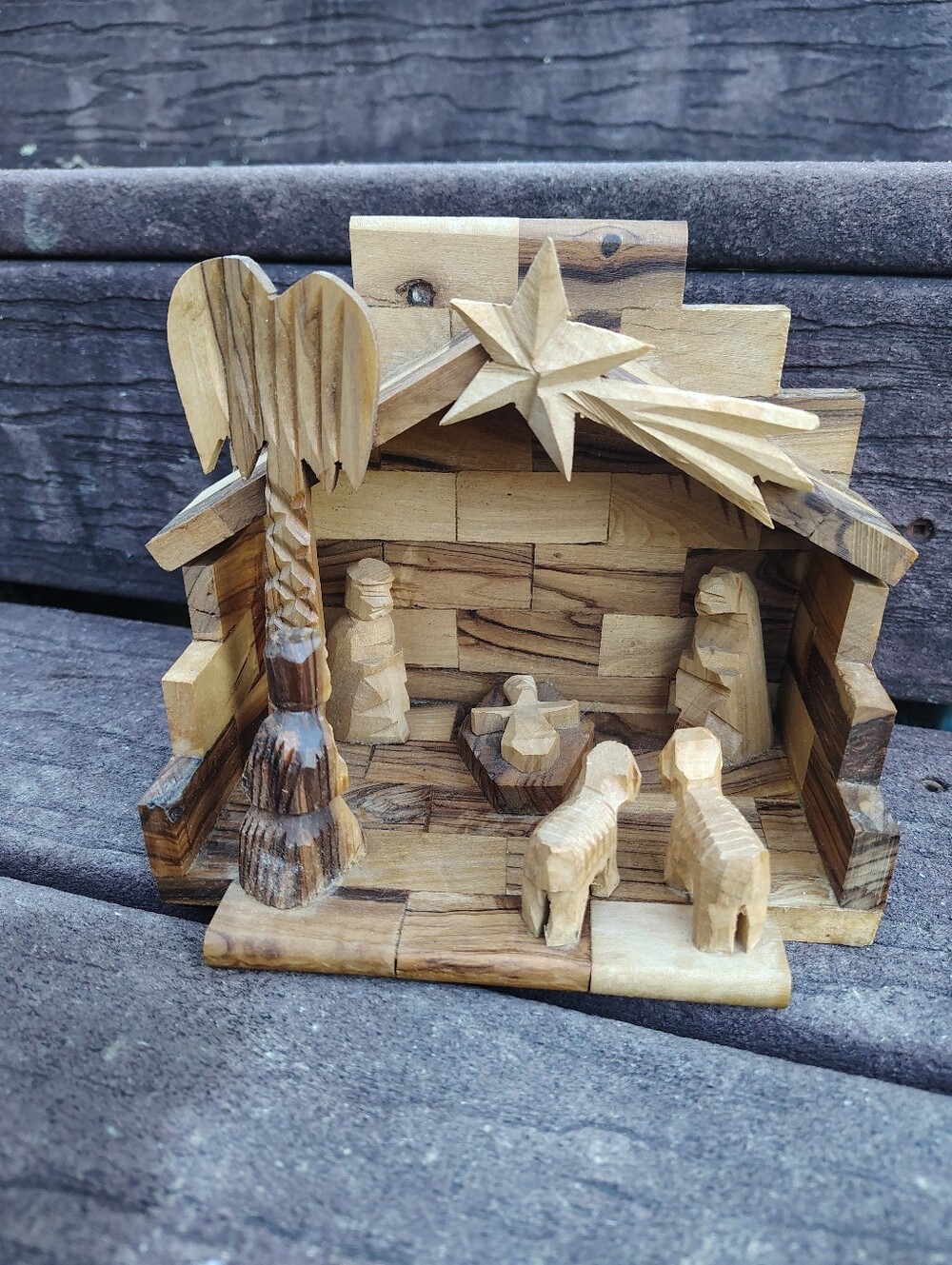 Hand Carved Olive Wood Nativity Scene Manger Creche Stable Christmas Israel